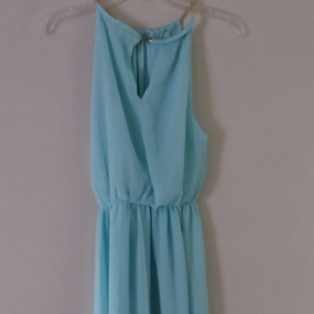 Turquoise - Picture 2 of 2